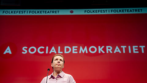 O SD de Mette Frederiksen deverá ser o partido mais votado, mas a coligação governamental prepara-se para perder a maioria.