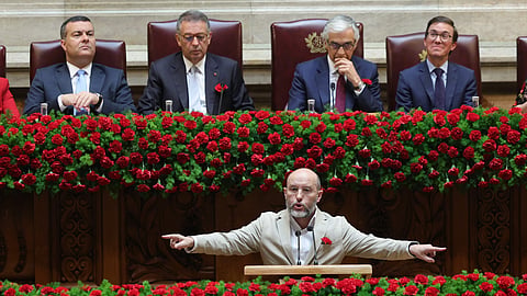 Rui Tavares anunciou no Parlamento uma petição para instalar o Centro Interpretativo do 25 de Abril no Terreiro do Paço.