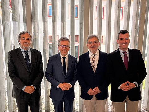 António Almeida Lima, Carlos Moedas, Luís Campos Ferreira e Nuno Piteira Lopes, após a assembleia geral da Casa da América Latina.
