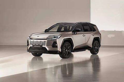 O novo RAV4 PHEV tem uma engenharia de gestão térmica revolucionária.