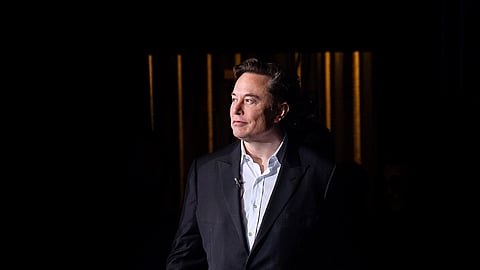 Musk atirou no X que a candidata Marine Tondelier é uma traidora, mas sem justificar a acusação.