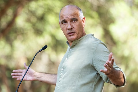 “Fez aquilo que faz melhor, propaganda, ilusão, venda de promessas e uma linha concreta", criticou.