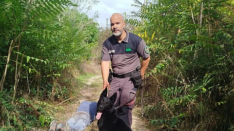 Após a localização do idoso, foram de imediato acionados os meios de emergência médica.