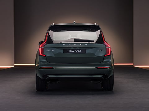 Volvo XC60 e XC90 híbridos Plug-in com autonomia a dobrar