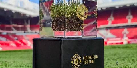 Manchester United vende relva de Old Trafford no dia em que anuncia prejuízo de 43 milhões