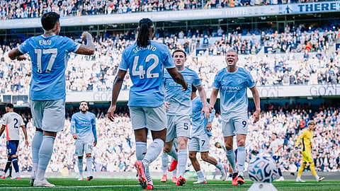Manchester City reúne plantel após condenação e enfrenta crise sem precedentes