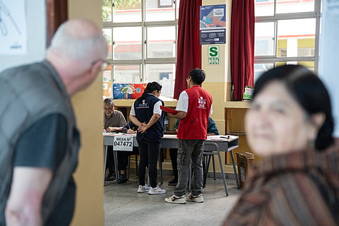 Os peruanos elegeram os representantes locais e regionais a 4 de outubro.
