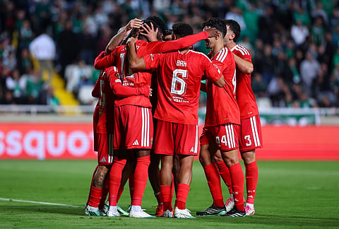 Benfica goleia no Chipre e lidera fase regular da Liga Europa