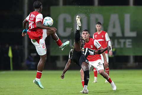 Mudança de treinador dá resposta ao Famalicão, mas Braga cai na Choupana
