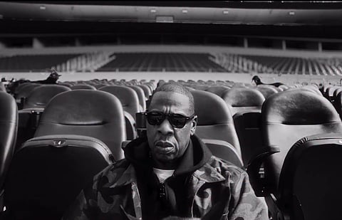 O comissário da NFL, Roger Goodell, disse que quando chegou a acordo com a Roc Nation, há sete anos, pediu que Jay-Z subisse ao palco "sempre que sentisse que era o momento certo".