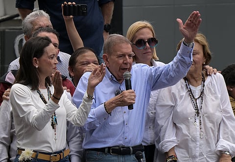Edmundo González Urrutia em campanha.