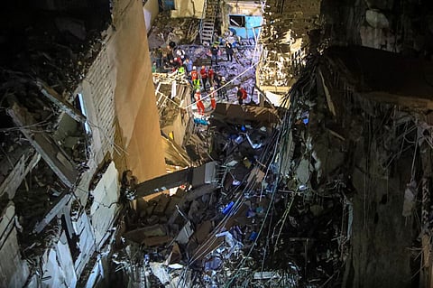 A destruição do edifício pela aviação israelita salta à vista.