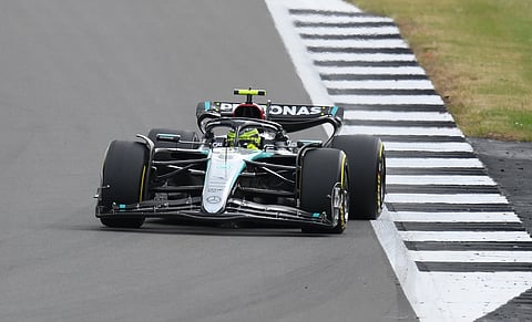 Lewis Hamilton volta às vitórias em Silverstone e torna-se o piloto com mais vitórias num circuito
