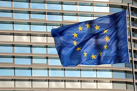 UE devia apertar ainda mais vistos para cidadãos russos, diz comissária europeia