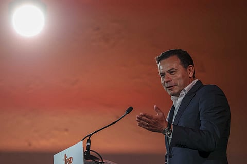 Montenegro diz ao PS e Chega para se juntarem ao Governo para "decidir bem"