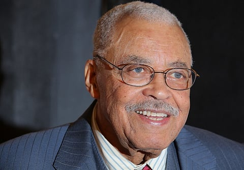 Morreu o ator James Earl Jones, a voz de Darth Vader