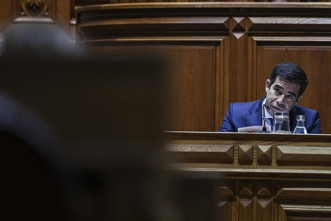 Governo diz que "quem está ilegal em território nacional deve ser sujeito a uma medida de afastamento"