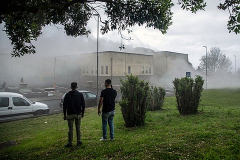 Incêndio no Hospital de Ponta Delgada obriga a encerramento dos serviços