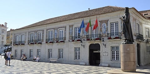 Buscas na Câmara de Cascais por suspeitas de corrupção, prevaricação e abuso de poder