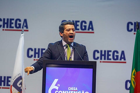 O Chega de André Ventura divulga desinformação nas redes sociais e não volta atrás quando é desmentido.