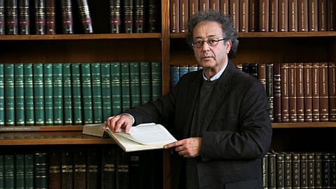 Para Miguel Real a “religião nunca morre porque não é encarada a sério” e representa o "conservadorismo em Portugal"