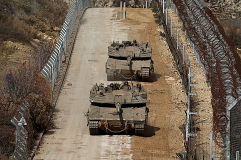 Tanques israelitas na "zona tampão" com a Síria.