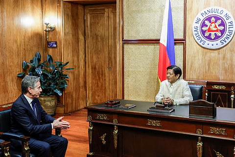 Blinken com o presidente filipino, Ferdinand Marcos Jr..