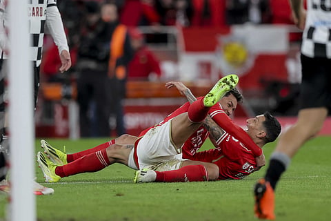Golo de Marcos Leonardo. Festa com Ángel Di María