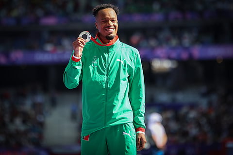 Sandro Baessa vence medalha de prata nos 1500m T20