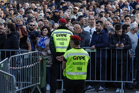 A entrada aos adeptos não foi permitida. Perto do recinto apoiantes do Sporting e do Famalicão envolveram-se em desacatos.