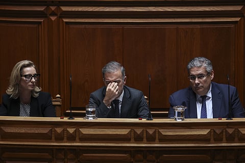 IRS. "O Governo não mentiu" e "está a ser atacado por querer cumprir o programa", diz ministro