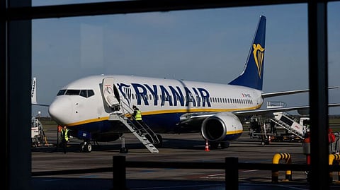 Passageiros da Ryanair passam a poder levar bagagem de mão maior em 235 aeroportos na Europa