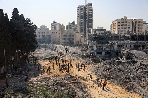 Quatro trabalhadores humanitários palestinianos mortos em "zona humanitária"