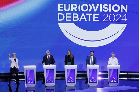 Candidatos debatem em Bruxelas.