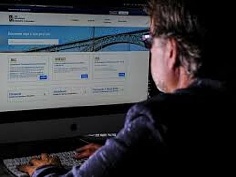 Portal das Finanças passa a ter autenticação reforçada com código por SMS