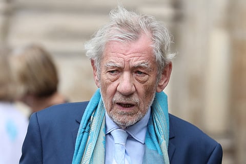 Ian McKellen, ator de "O Senhor dos Anéis", hospitalizado após queda em palco