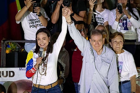 María Corina Machado e Edmundo González num comício, em Caracas, a 25 de julho.