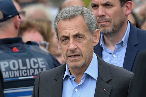 Sarkozy condenado a um ano de prisão com pulseira eletrónica. Vai recorrer ao Tribunal Europeu dos Direitos do Homem