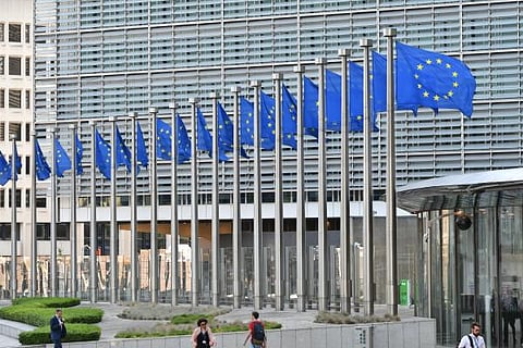 Bruxelas diz que TikTok e Meta violaram obrigações de transparência de lei da UE