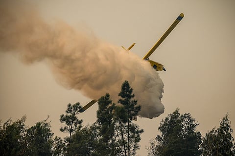 Atuação dos meios aéreos está a ser "muito difícil" devido ao fumo, diz Proteção Civil