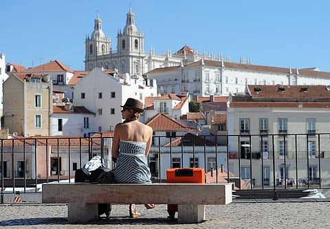 Reservas em plataformas online subiram 18% no verão de 2023 em Portugal, acima da média da UE