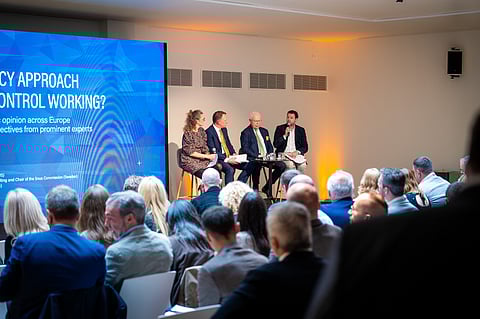 PMI apresentou um estudo sobe tabaco em Paris.