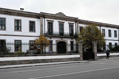 O antigo Quartel do Monte Pedral vai dar lugar a habitação acessível. Foto: João Pedro Santos/Global Imagens