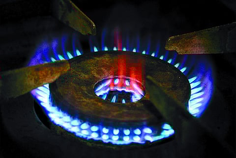 Preço do gás natural regista forte aumento de 22% em pleno conflito no Médio Oriente