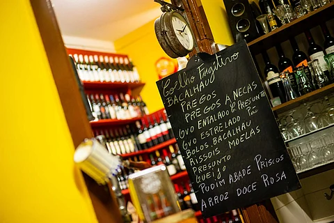 Menus com refrigerantes ou álcool a 23% de IVA é “mais uma dificuldade”
