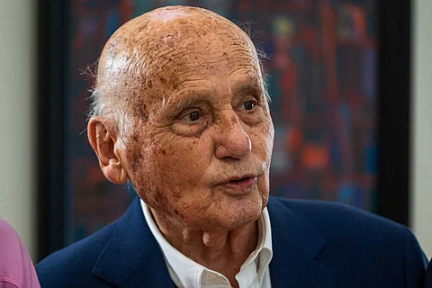 O artigo plástico, Manuel Cargaleiro. Foto: Igor Martins/Global Imagens