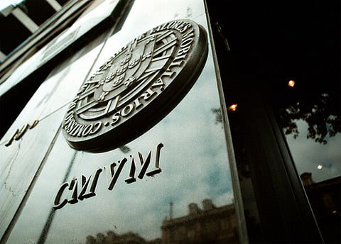 CMVM multa dona da Euronews, jornais i e Sol em mais de 100 mil euros