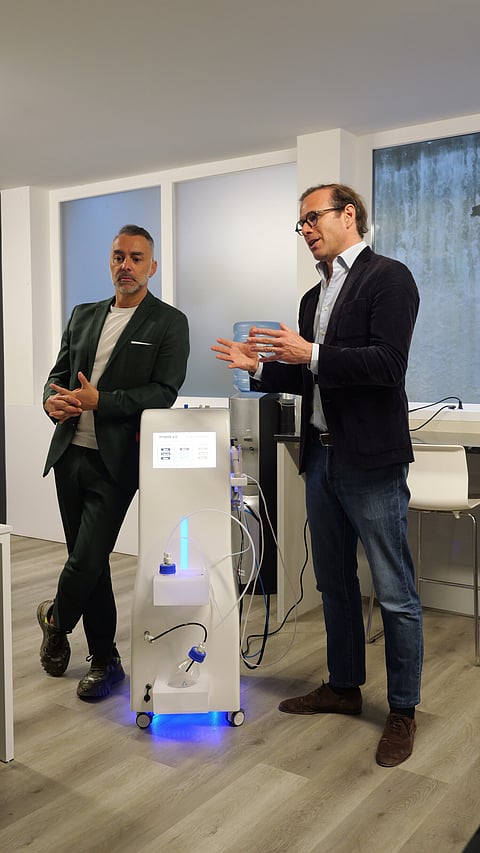 Sandro Cardoso, administrador (à direita), e Carlos Portinha, diretor clínico do grupo Insparya. FOTO: D.R.