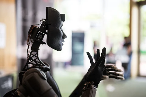 Foco europeu é positivo, diz João Martins, pois coloca as salvaguardas devidas em torno de uma tecnologia com grande poder. Foto: Fabrice Coffrin/AFP