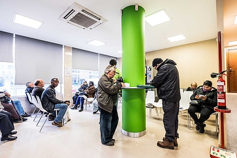 Segurança Social vai regularizar dívidas aos cuidados continuados até final do mês